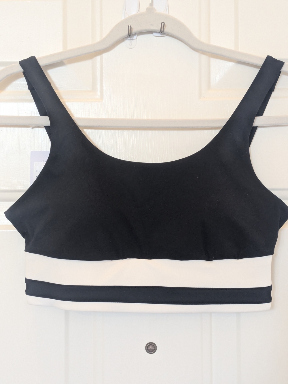 TAVI Empower Bra NWT Small Black White Colorblock Yoga Pilates Sports Bra